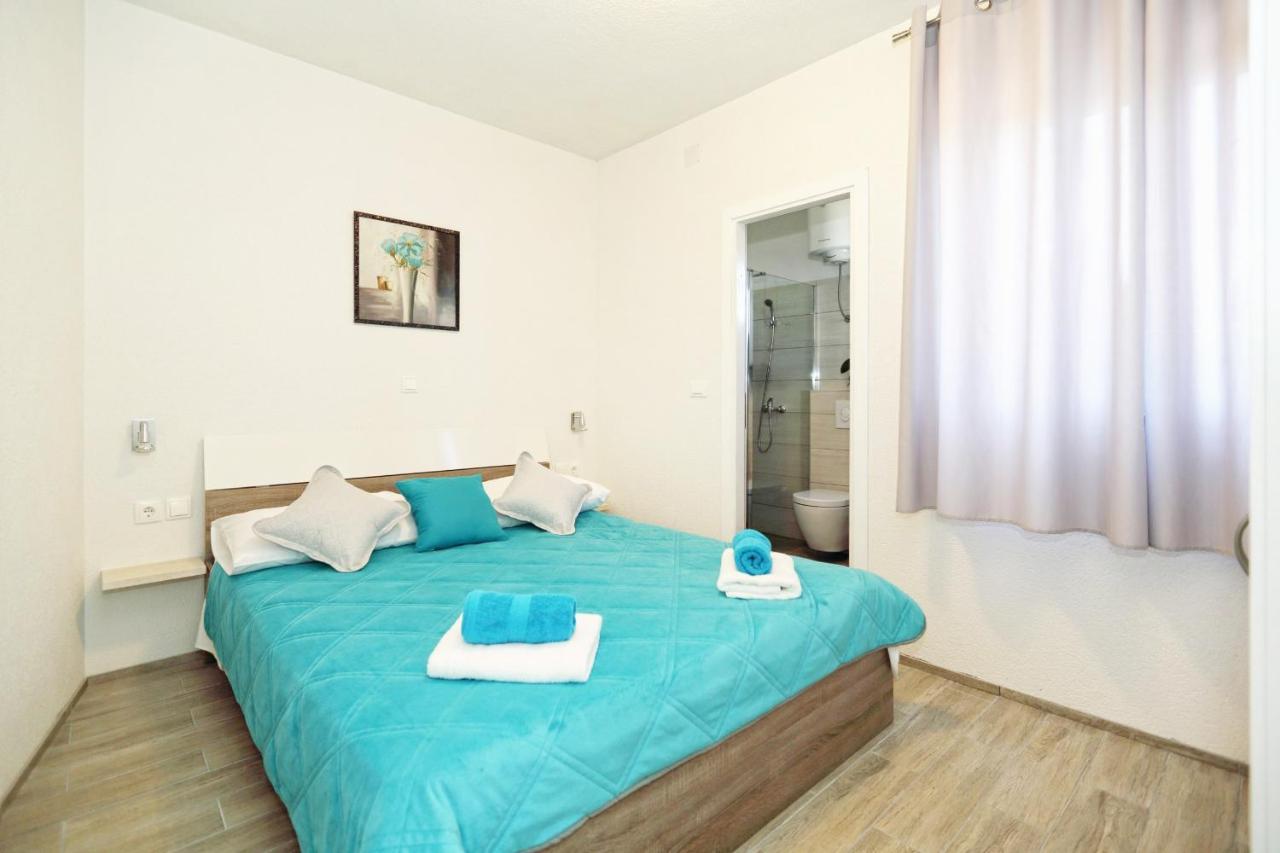 Apartments By The Sea Cove Zastupac, Hvar - 8761 Hvar Town Exterior photo