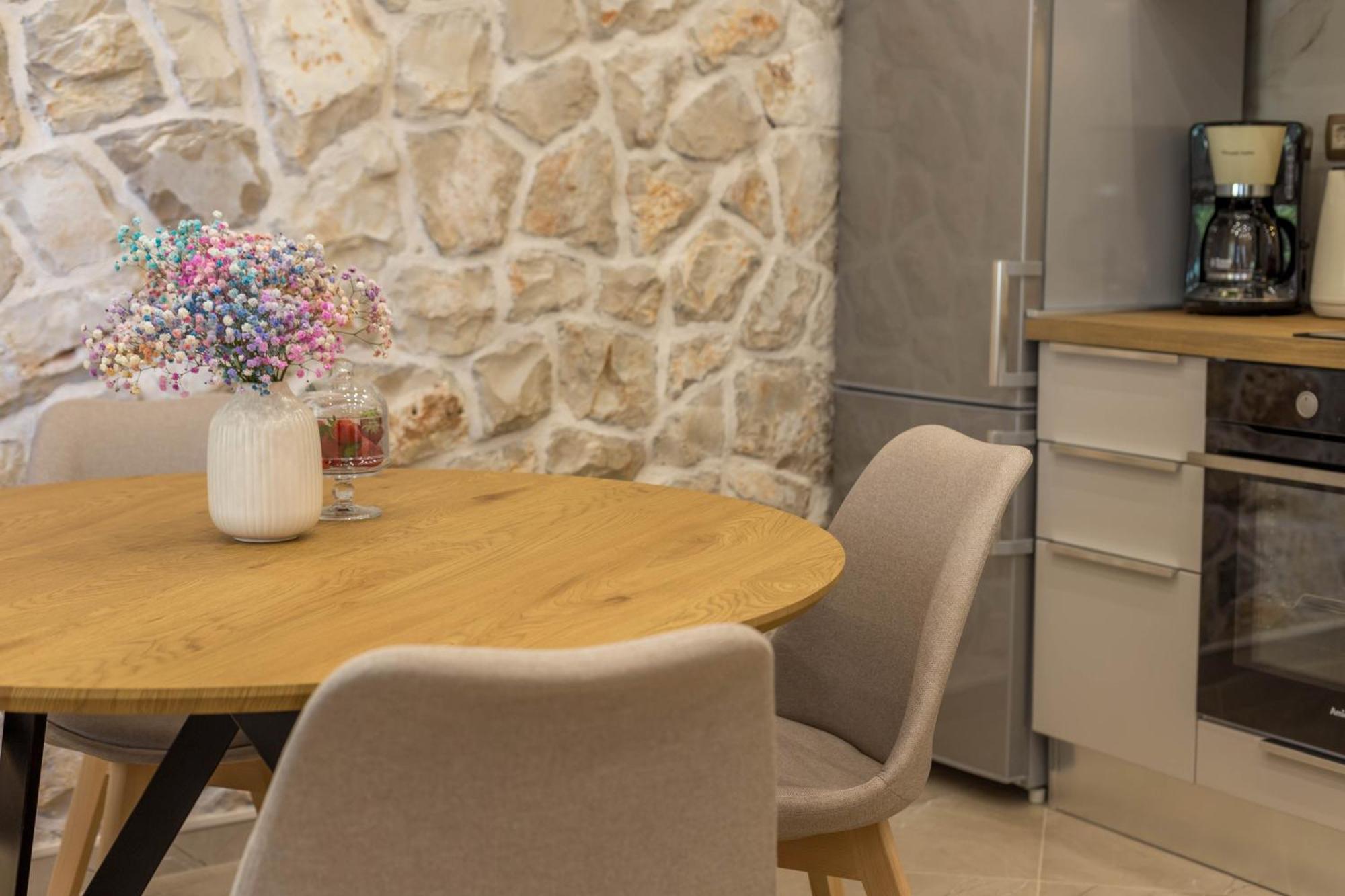 Apartments By The Sea Cove Zastupac, Hvar - 8761 Hvar Town Room photo